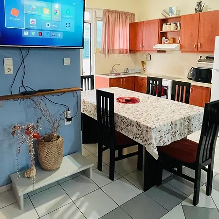 Nea Chora Cozy Close To The Апартаменти Ханья (Крит)