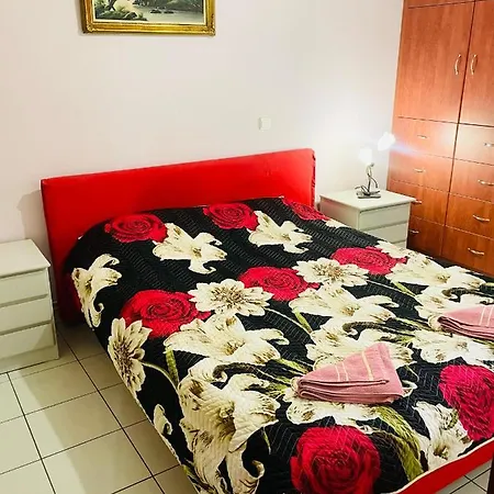 Nea Chora Cozy Close To The Апартаменти *